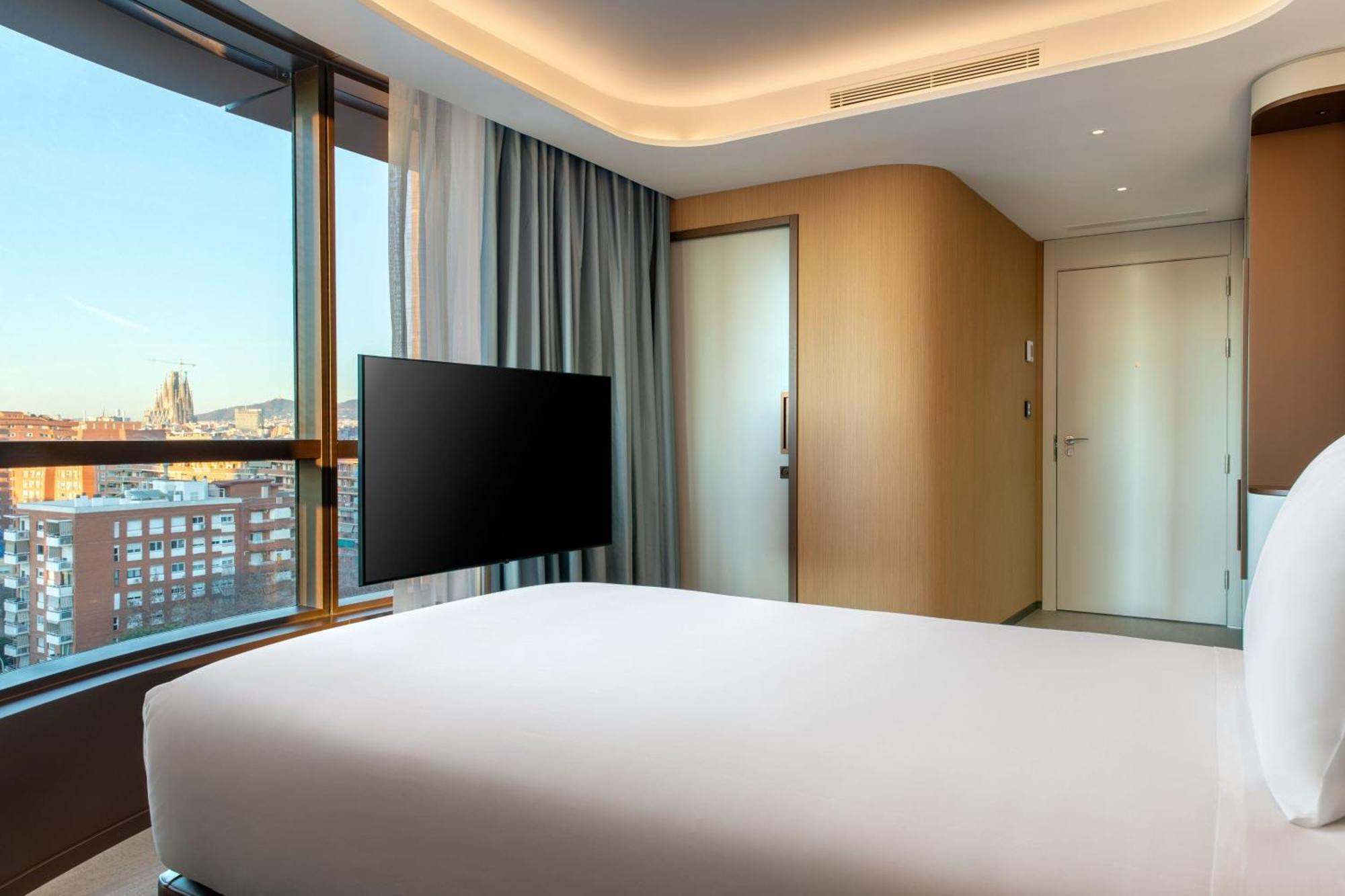 Labtwentytwo Barcelona, A Tribute Portfolio Hotel By Marriott 外观 照片