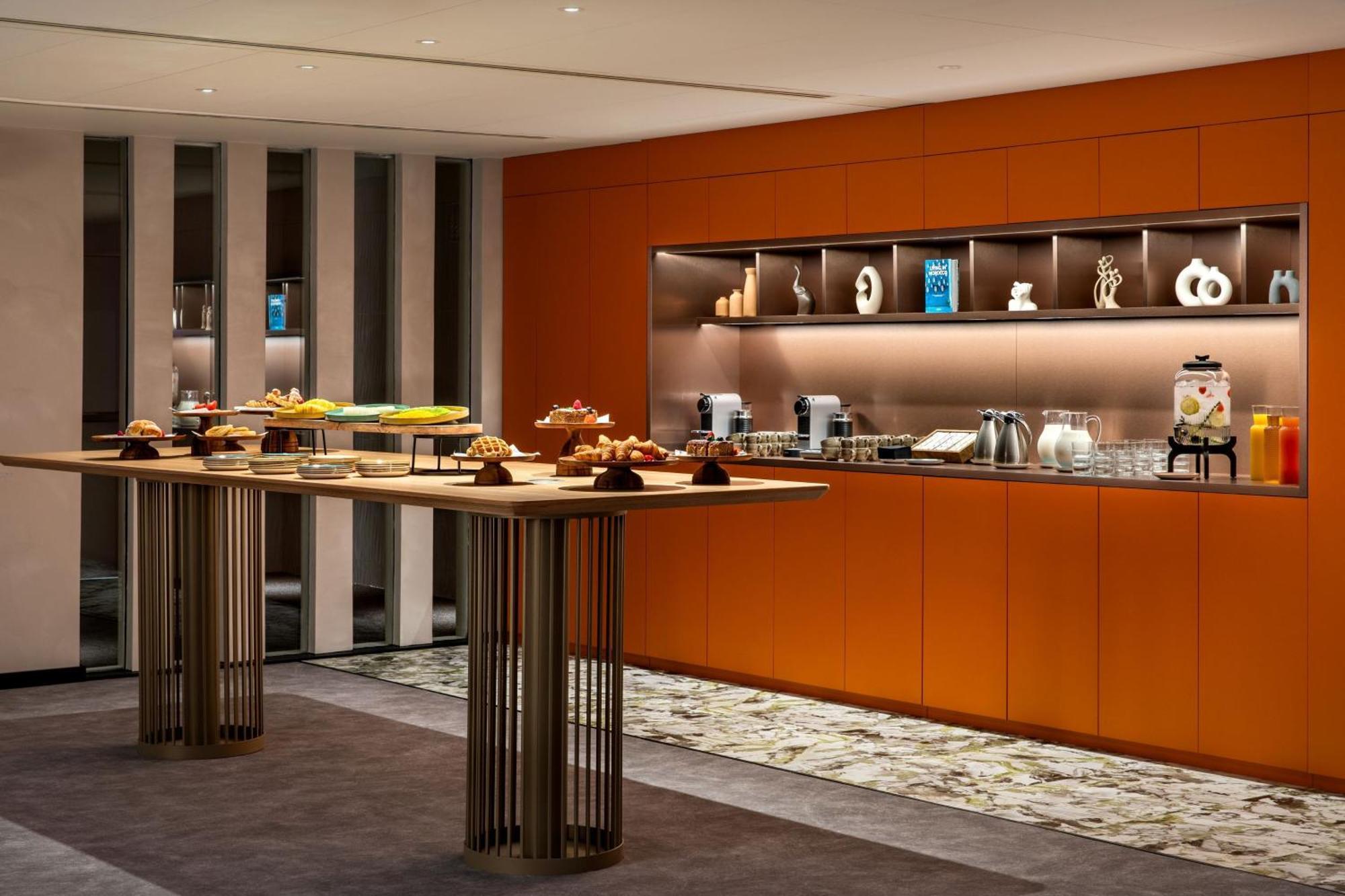 Labtwentytwo Barcelona, A Tribute Portfolio Hotel By Marriott 外观 照片