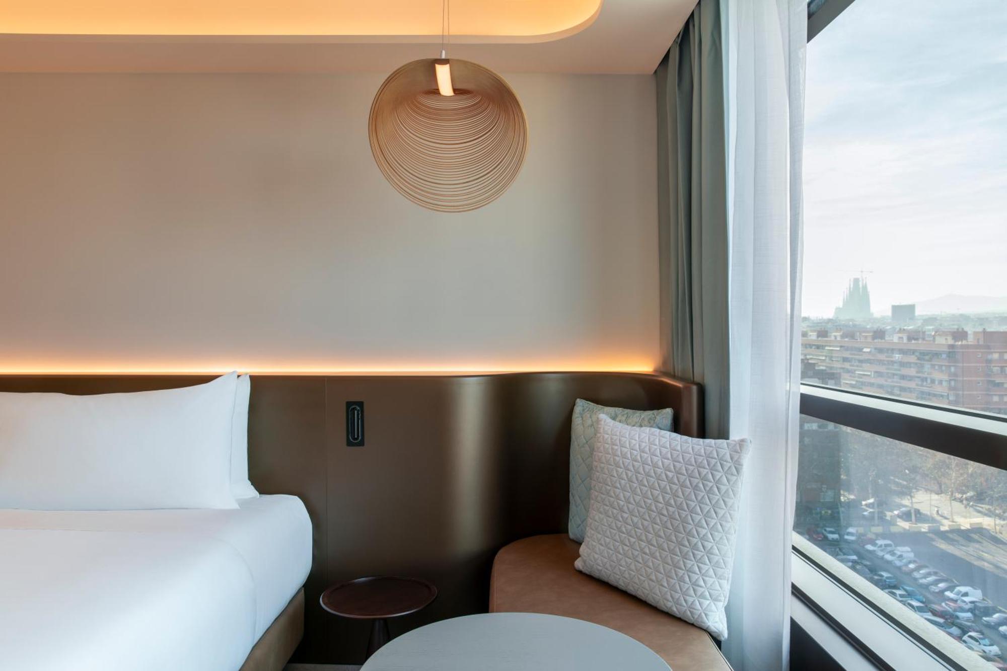 Labtwentytwo Barcelona, A Tribute Portfolio Hotel By Marriott 外观 照片