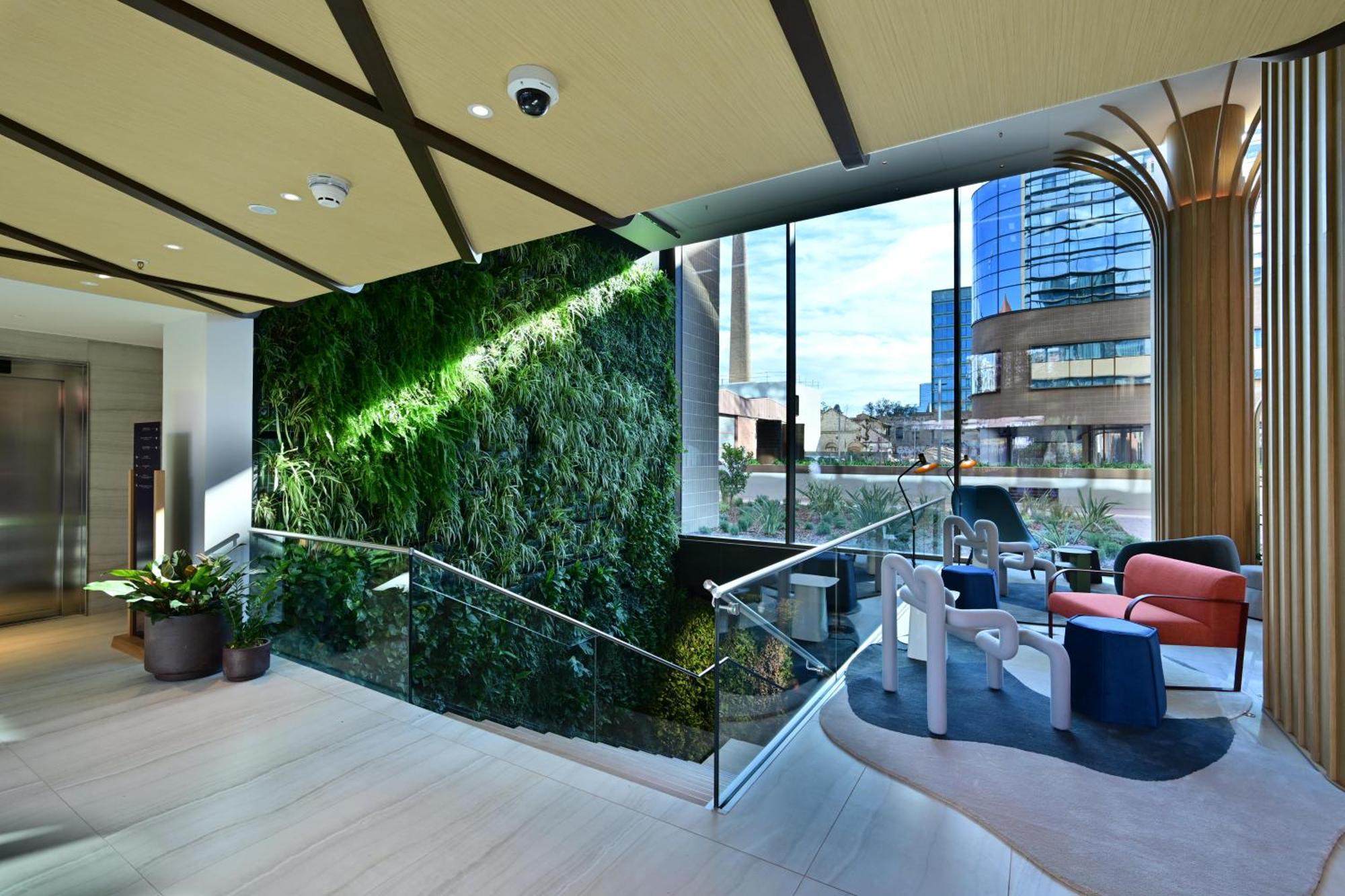 Labtwentytwo Barcelona, A Tribute Portfolio Hotel By Marriott 外观 照片